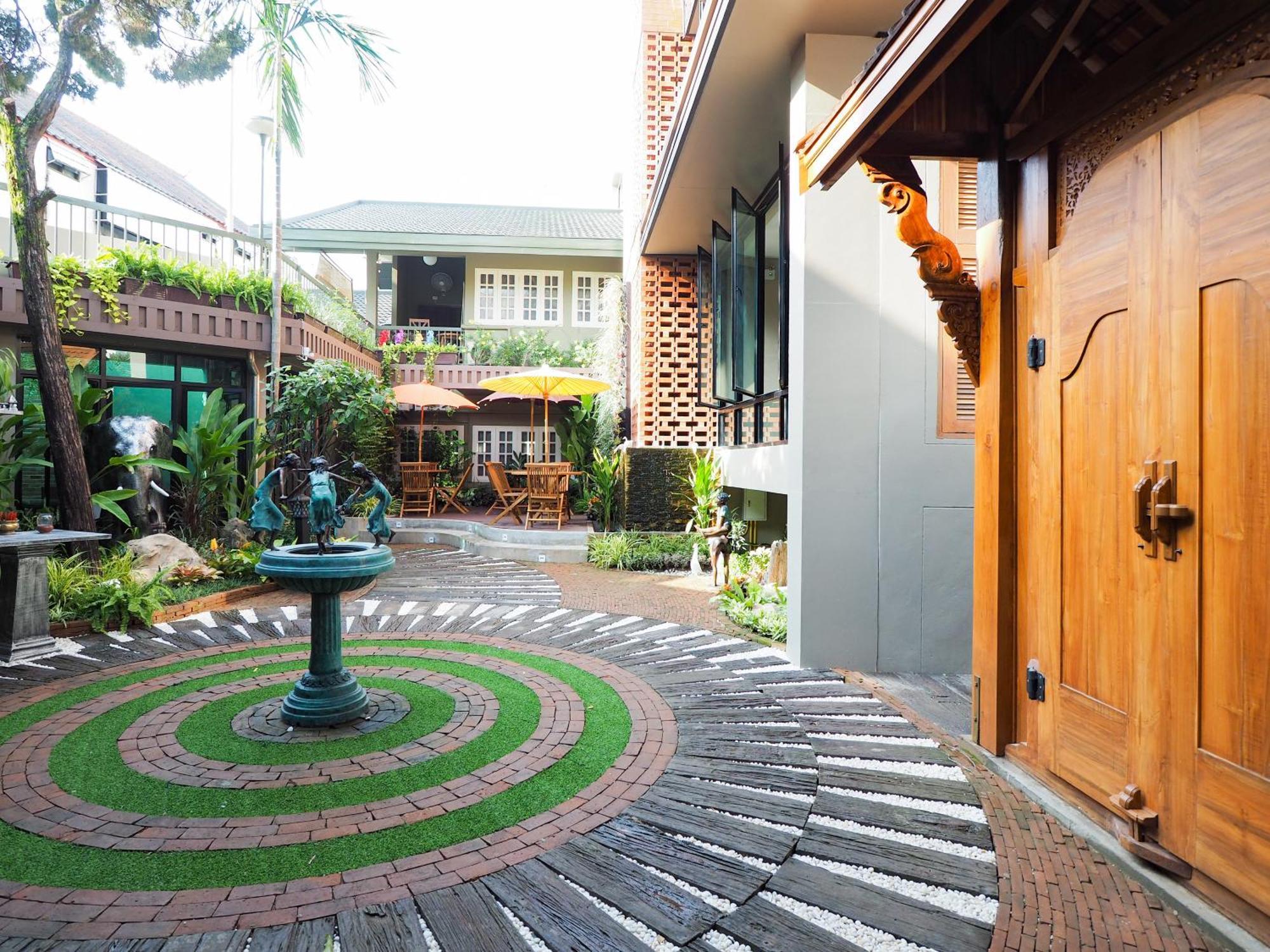 Fang Chiang Mai โรงแรมแฟงเชียงใหม่ Buitenkant foto